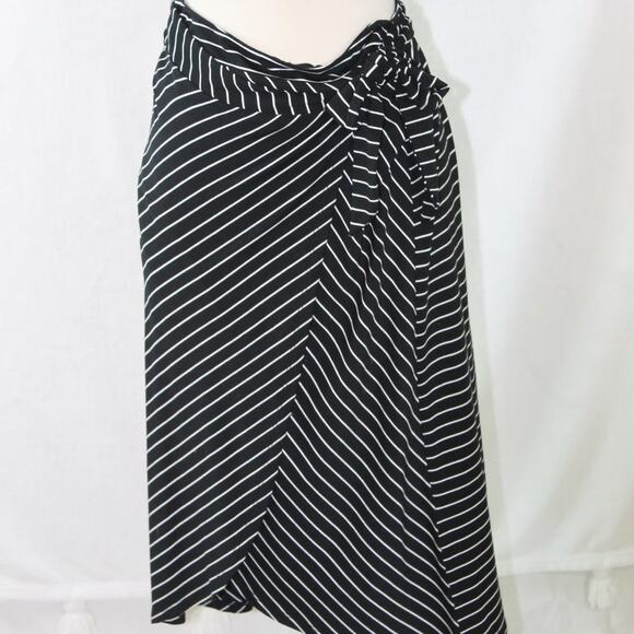 Adrienne Vittadini Women's Striped Faux Wrap Midi Skirt Size X-Small - Picture 1 of 10